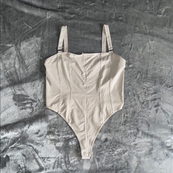 EUC H&M Cream Bodysuit with High-Cut Design - Picture 1 of 3